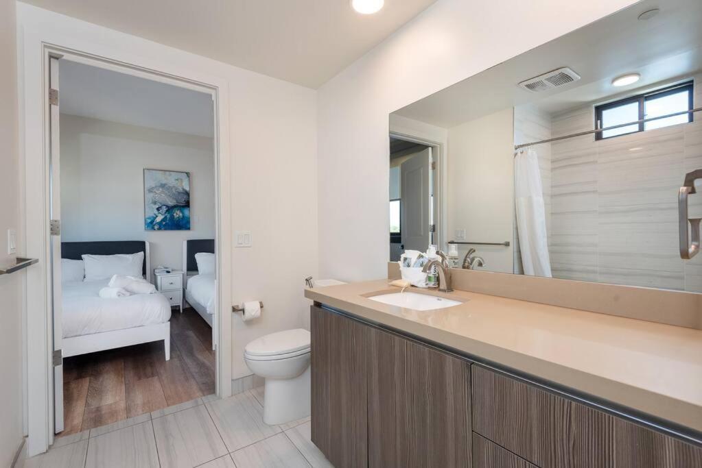 Luxurious Penthouse In Beverly Hills - Sleeps 10 Лос-Анджелес Экстерьер фото