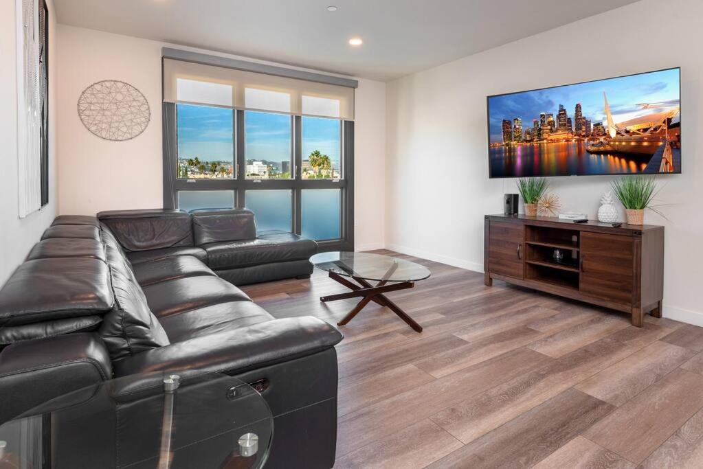 Luxurious Penthouse In Beverly Hills - Sleeps 10 Лос-Анджелес Экстерьер фото